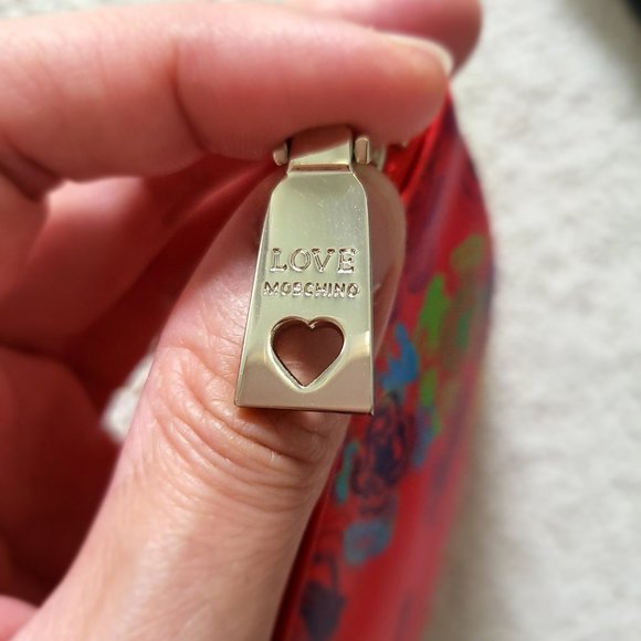 LOVE MOSCHINO Clutch - Picture 8 of 13